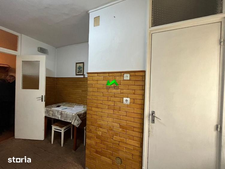 Apartament cu 3 camere decomandat în Turnișor