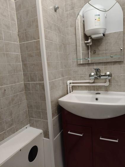 Apartament semidecomandat în Central