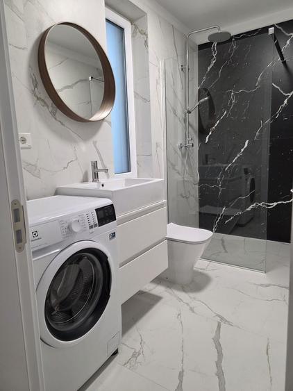Casă cu 3 camere cu Teren 100 Mp în Odăile