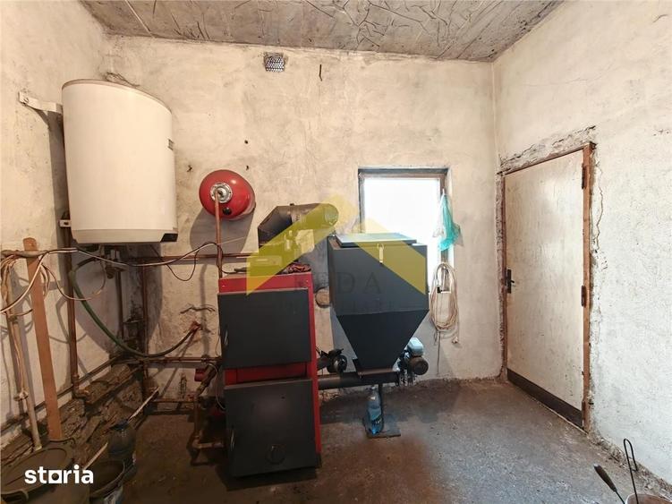 Casă cu 3 camere cu Teren 1440 Mp în Zădăreni