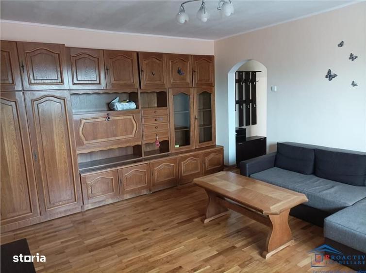 Apartament cu 2 camere semidecomandat în George Enescu