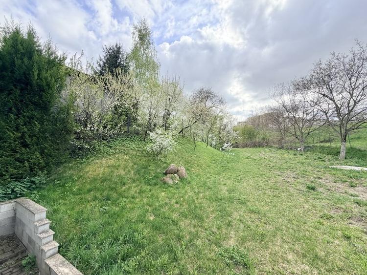 Duplex cu 5 camere cu Canalizare în Andrei Mureșanu