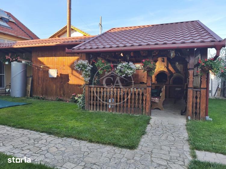 Casă cu Teren 1000 Mp în Sânmartin