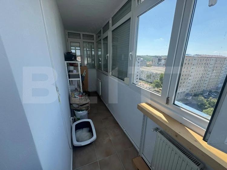 Apartament cu 4 camere decomandat în Zimbru