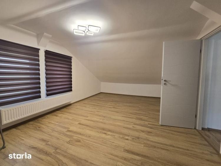 Casă cu 5 camere cu Teren 335 Mp în Jucu