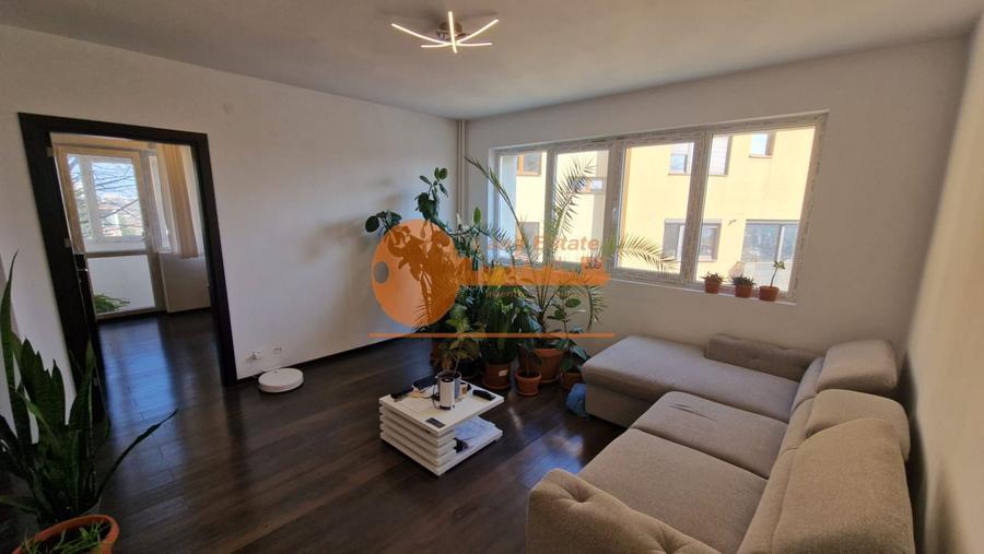 Apartament cu 3 camere semidecomandat, mobilat în Domenii