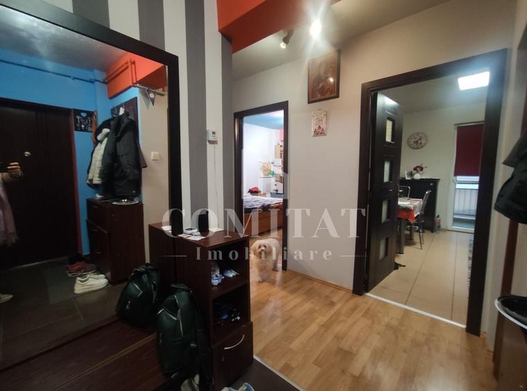 Apartament cu 2 camere decomandat, mobilat în Florești