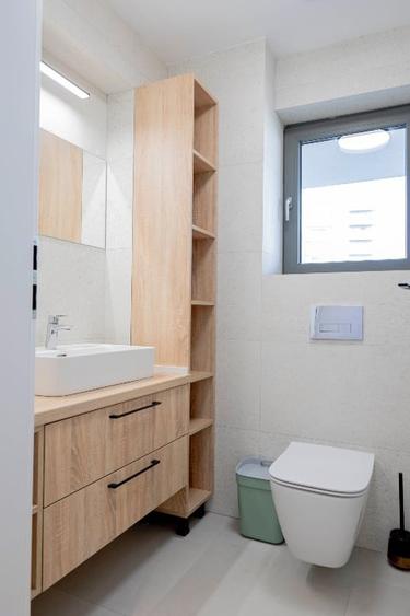 Apartament cu 2 camere semidecomandat în Aviației