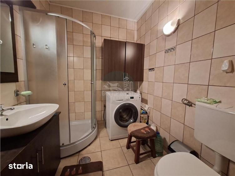 Casă cu 4 camere cu Teren 320 Mp în Lazaret