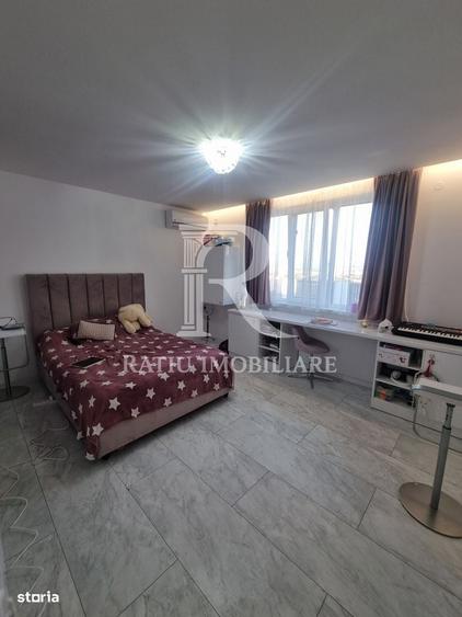 Casă cu 4 camere în Archia
