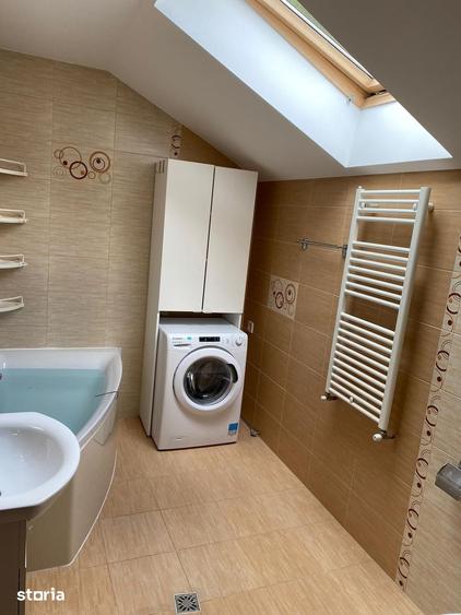 Casă cu 4 camere cu Teren 350 Mp în Noua