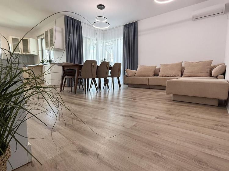 Casă individuală cu 4 camere cu Canalizare în Corbeanca