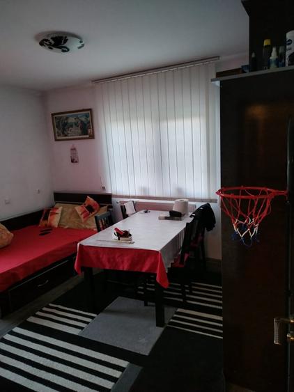 Casă cu 3 camere cu Canalizare în Bucureștii Noi