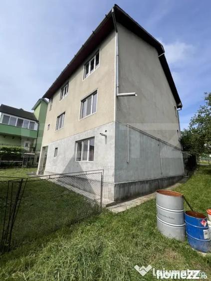 Casa pe 3 nivele si 13 arii teren - 8