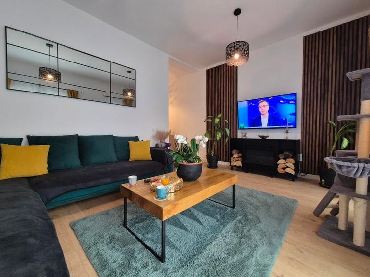 Duplex cu 4 camere cu Canalizare în Dumbrăvița