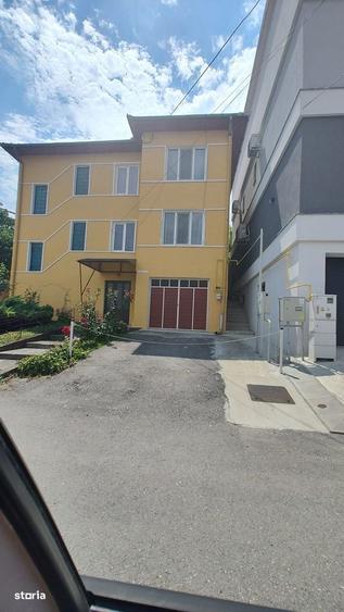 Casă cu 4 camere cu Teren 537 Mp în Central