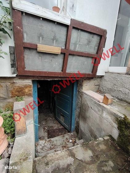 Casă cu 4 camere în Central