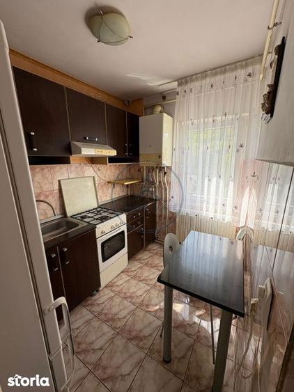 Apartament cu 2 camere, mobilat în Central