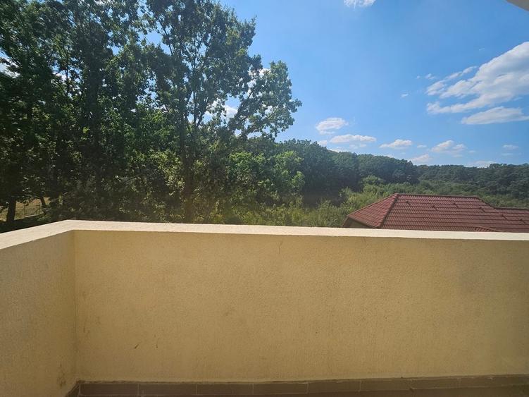 Apartament cu 2 camere nedecomandat în Trivale