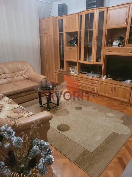 Apartament cu 2 camere semidecomandat, mobilat în Complex Studențesc