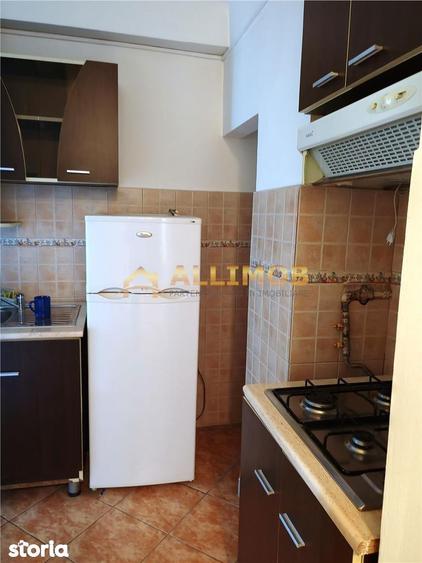 Garsoniera in Ploiesti, zona ultracentrala - 8