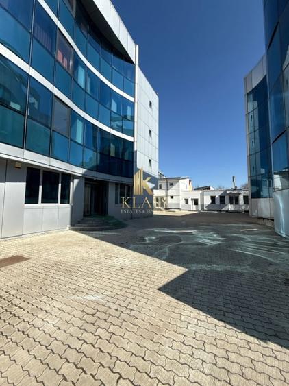 Birou, de 1,000 mp, în Dămăroaia