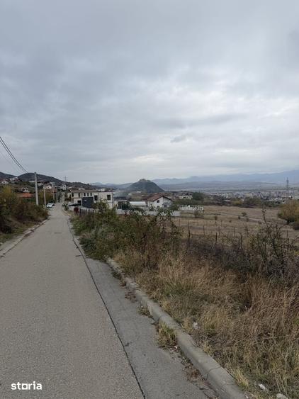 Teren de 480 mp, în 700