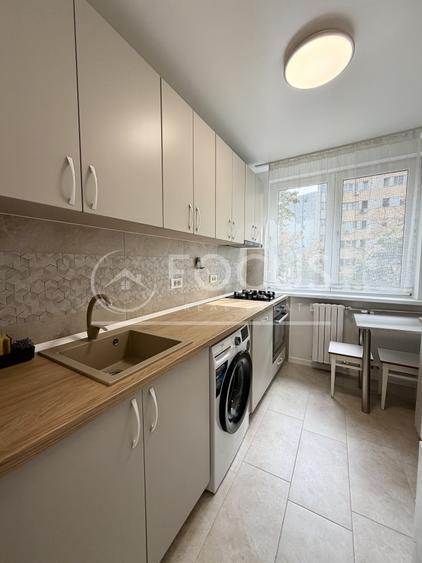 Apartament cu 2 camere semidecomandat în Teiul Doamnei
