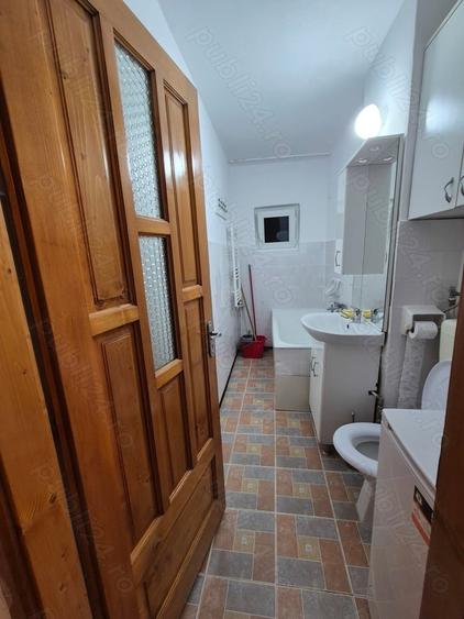 Apartament cu 2 camere nedecomandat în Central