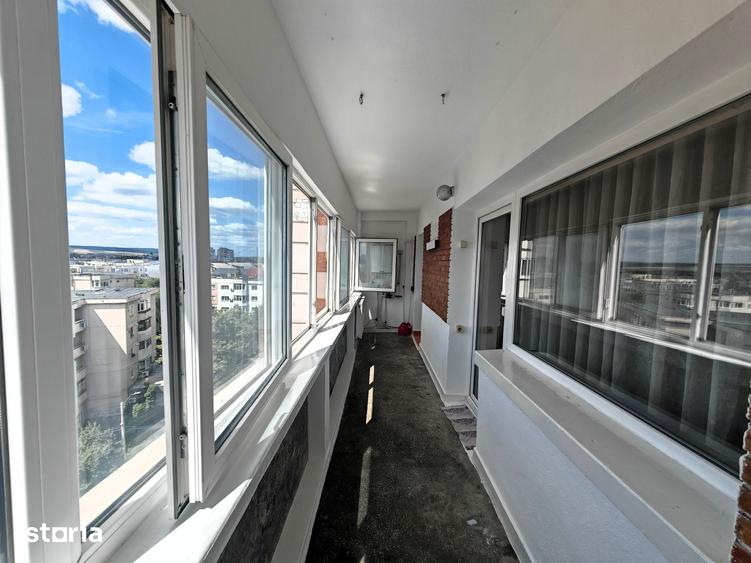 Apartament cu 2 camere decomandat în Banca Națională