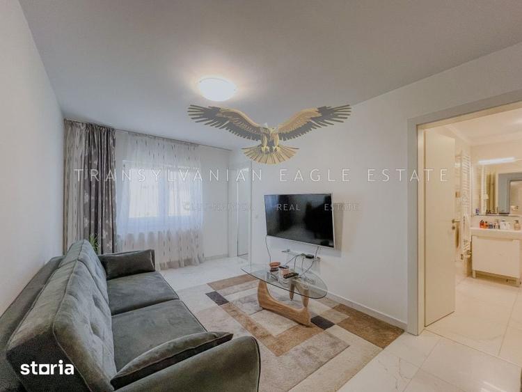 Apartament cu 4 camere semidecomandat în Zorilor