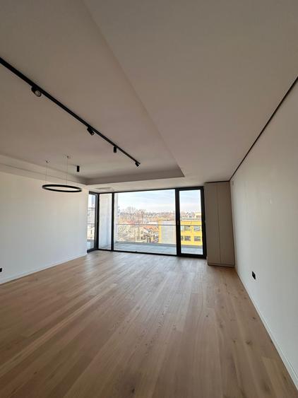 Apartament cu 3 camere decomandat în Floreasca — fotografia 3