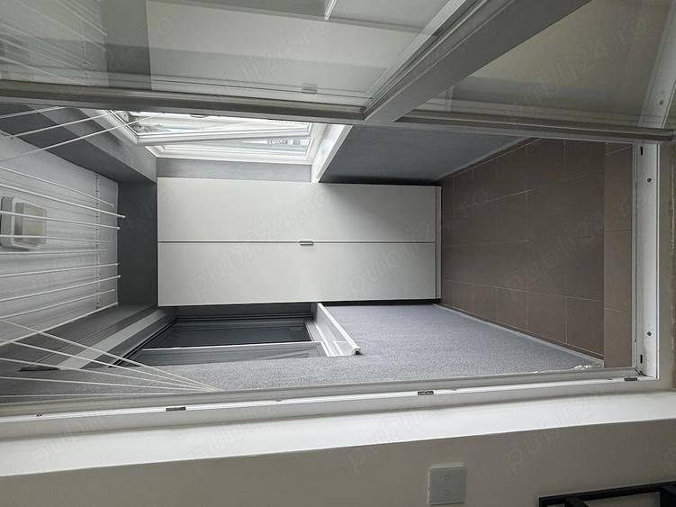 Apartament cu 2 camere decomandat în Roșu