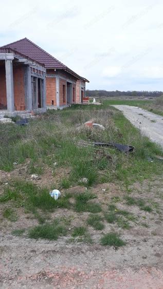 Teren de 632 mp, în Moșnița Veche
