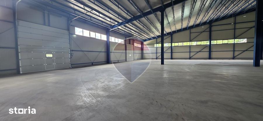 Spațiu comercial, de 9,618 mp, în Central