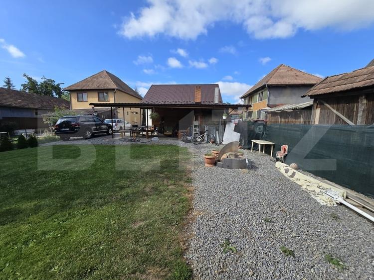 Casă individuală cu 4 camere cu Teren 800 Mp în Pănet