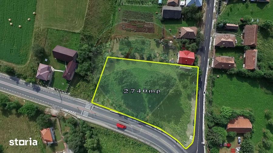 Teren de 2740 mp, în Păniceni
