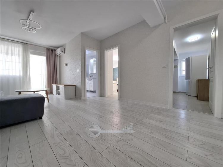 Apartament cu 2 camere semidecomandat, mobilat în Cug