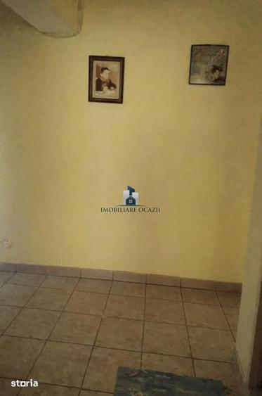 Apartament cu 4 camere decomandat în Berceni
