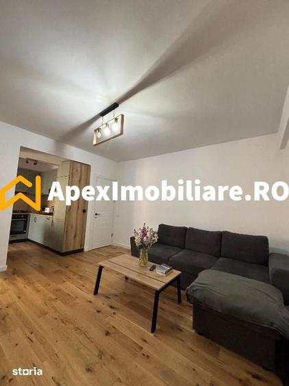 Apartament cu 2 camere semidecomandat în Universitate