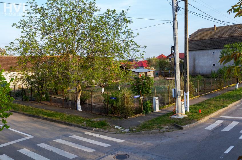 Teren Construcții intravilan de 1769 mp, în Bujac