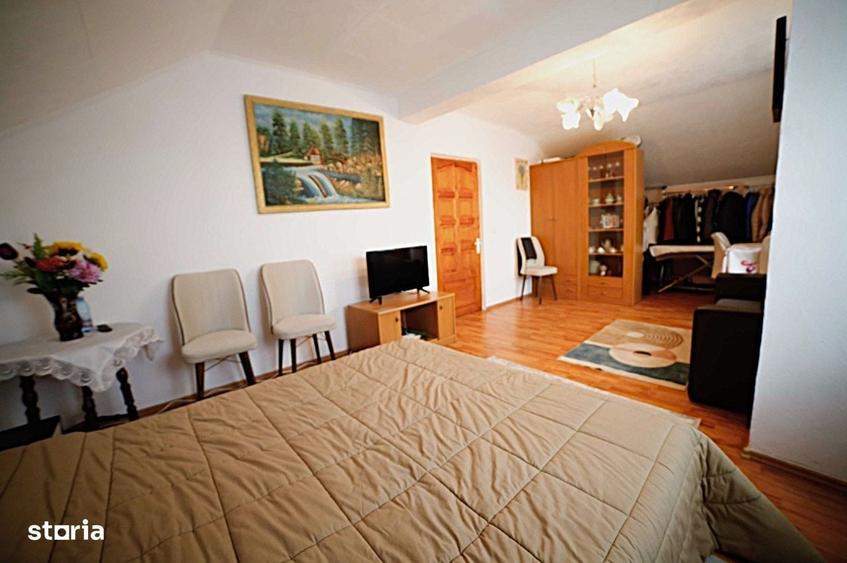 Casă cu 4 camere în Central