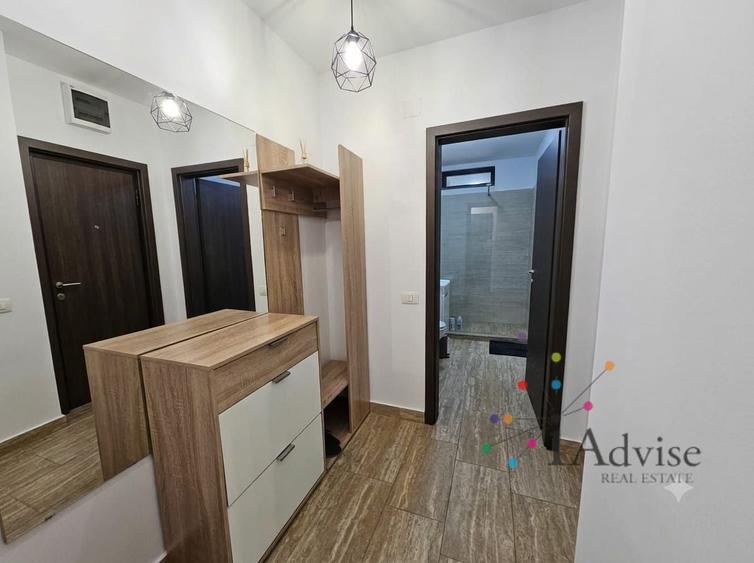 Apartament cu 2 camere semidecomandat în Centrul Civic