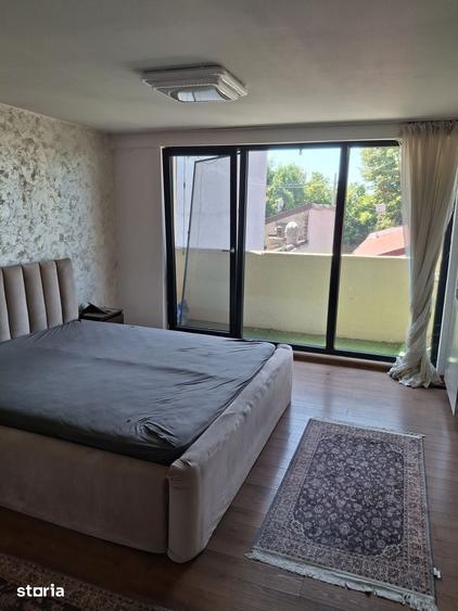 Casă cu 4 camere cu Teren 315 Mp în Giulești