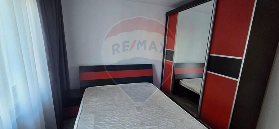Apartament cu 3 camere decomandat în Gorjului