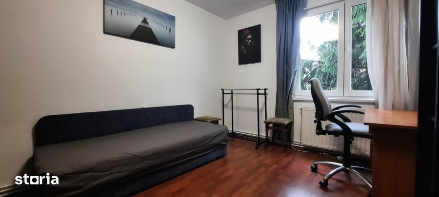 Apartament cu 2 camere nedecomandat în 7 Noiembrie