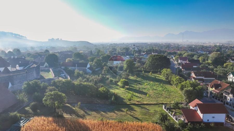 Teren Construcții intravilan de 1788 mp, în Sânpetru