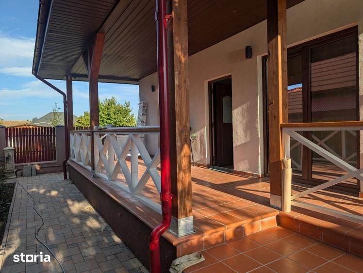 Casă cu 3 camere cu Teren 400 Mp în Șerbănești