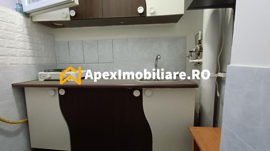 Garsonieră semidecomandată, mobilată în Alba Iulia