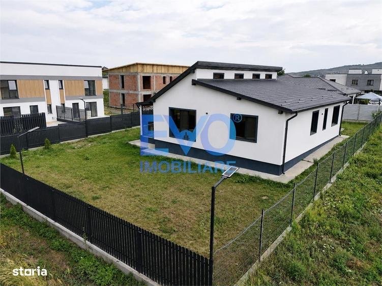 Casă cu 4 camere în Central